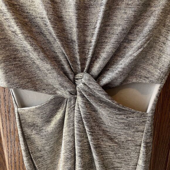 Charlotte‎ Russe Women's Gold Shimmer Lined Cut Out Waist Dress Size S - Picture 4 of 11